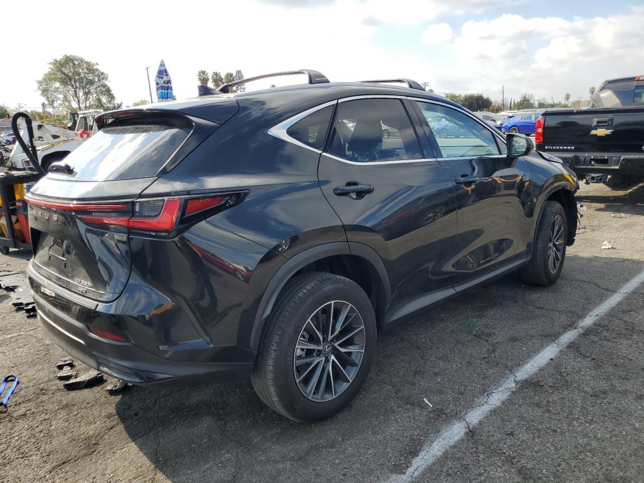 2024 LEXUS NX 350H BA - Фото 3