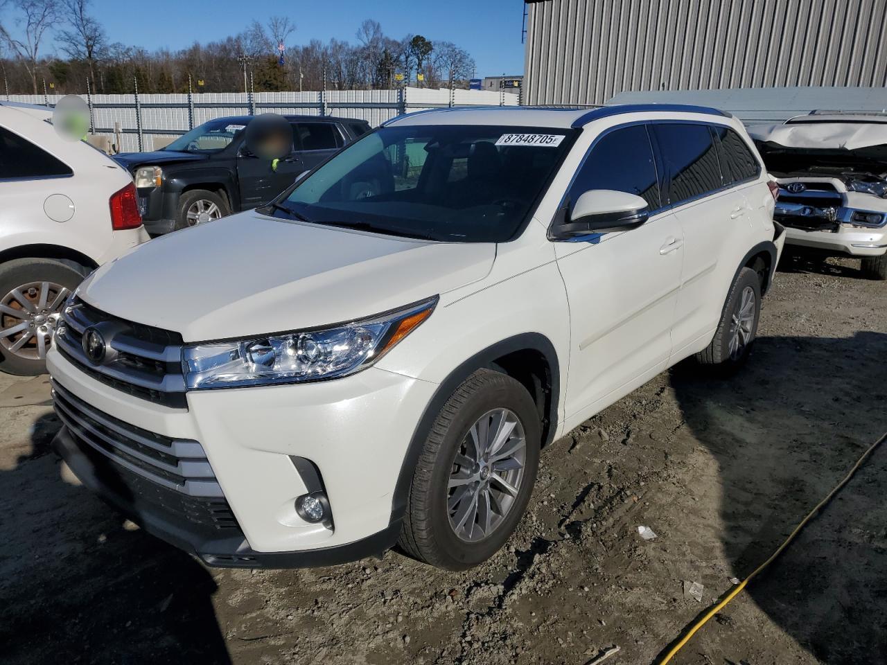2018 TOYOTA HIGHLANDER