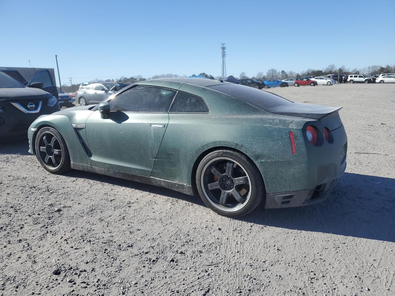 2013 NISSAN GT-R PREMI - Фото 2