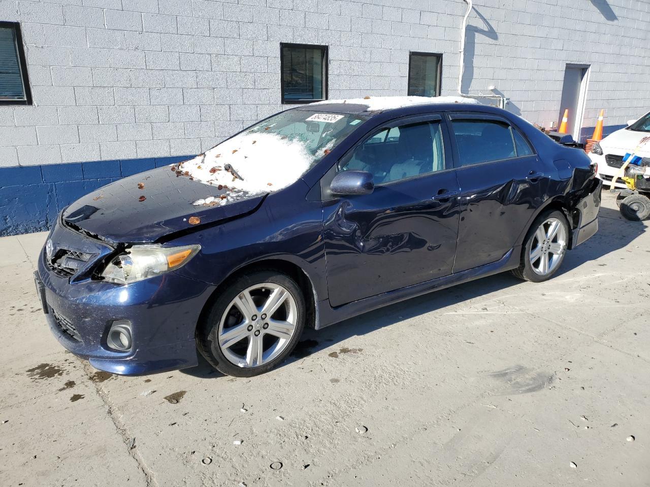 2013 TOYOTA COROLLA BA