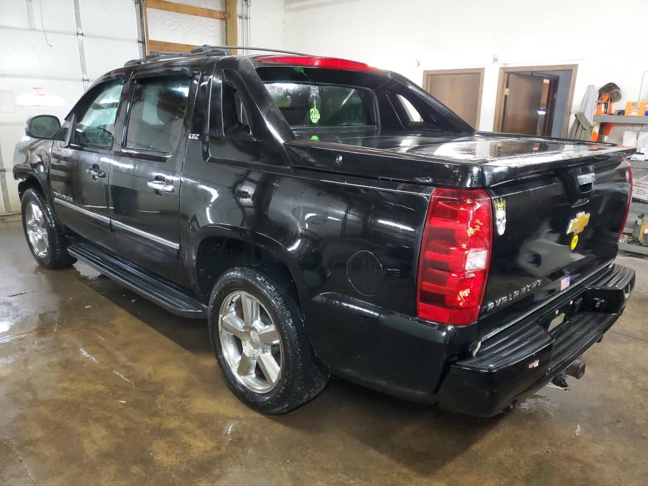 2012 CHEVROLET AVALANCHE - Фото 2