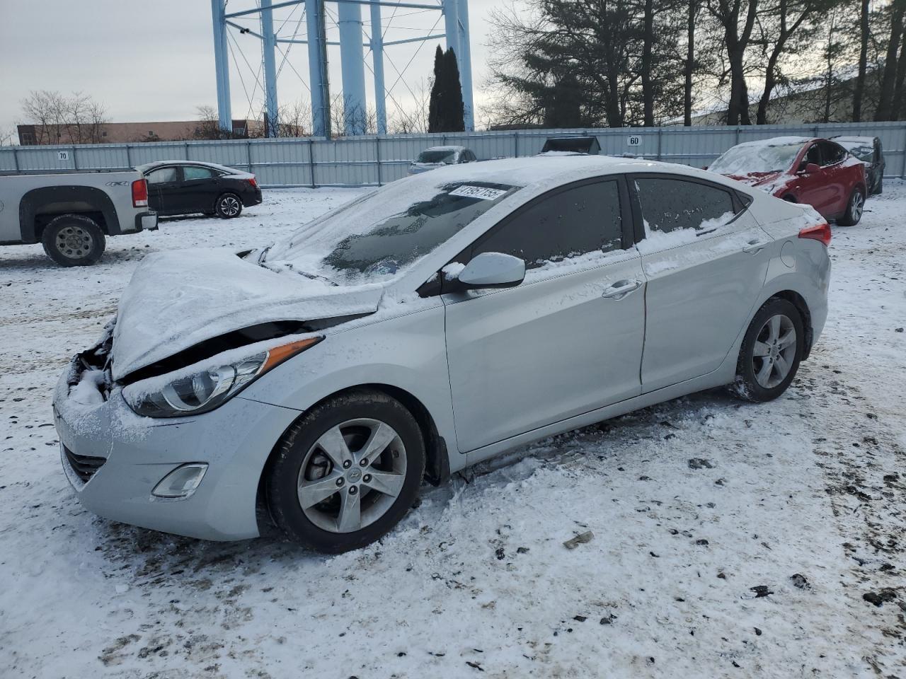 2013 HYUNDAI ELANTRA GL