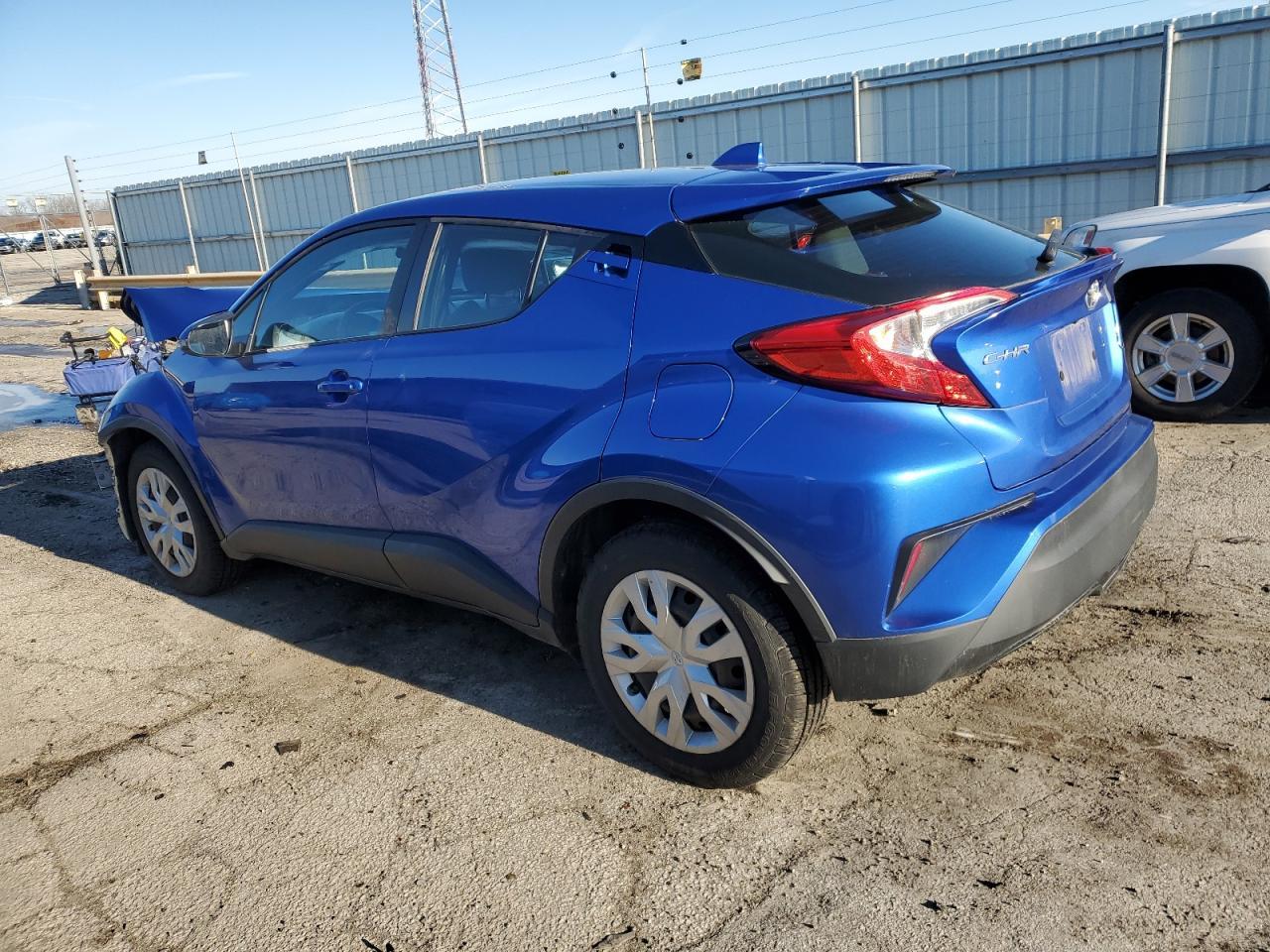 2019 TOYOTA C-HR XLE - Фото 2