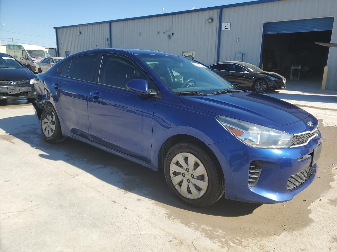 2020 KIA RIO LX - Фото 4