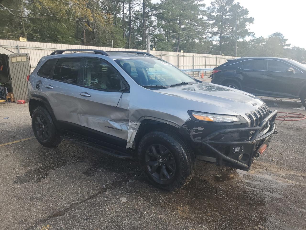 2016 JEEP CHEROKEE T - Image 4