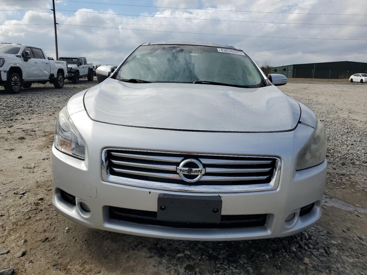 2014 NISSAN MAXIMA S - Image 5