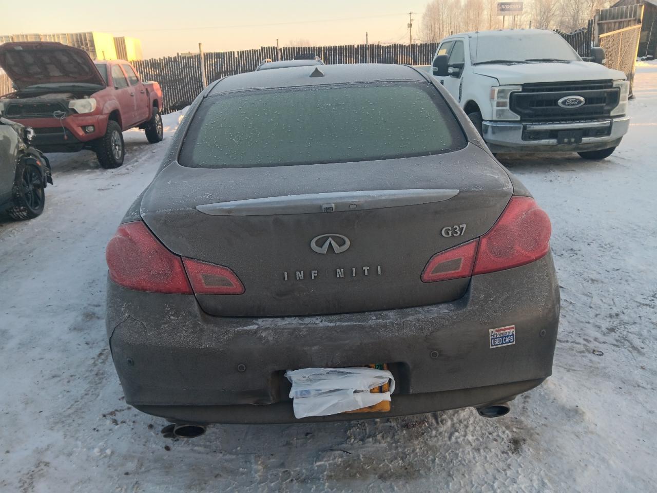 2012 INFINITI G37 - Image 6
