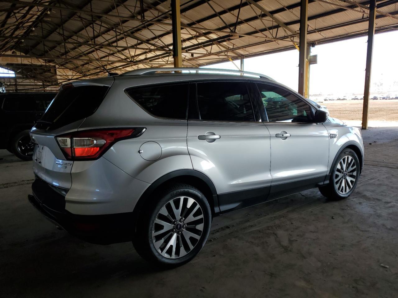 2017 FORD ESCAPE TIT - Image 3