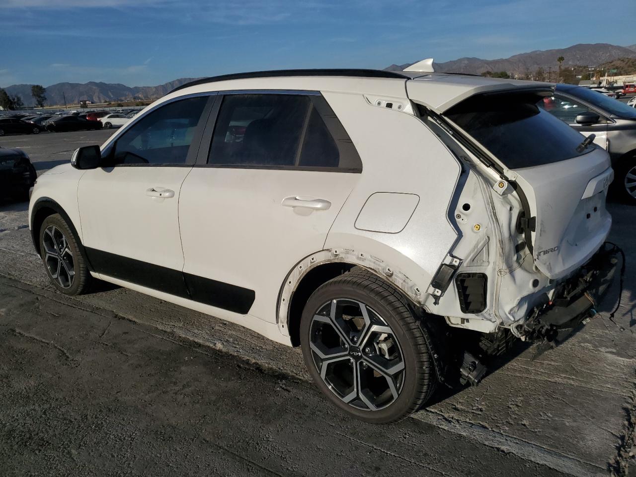 2023 KIA NIRO EX - Фото 2