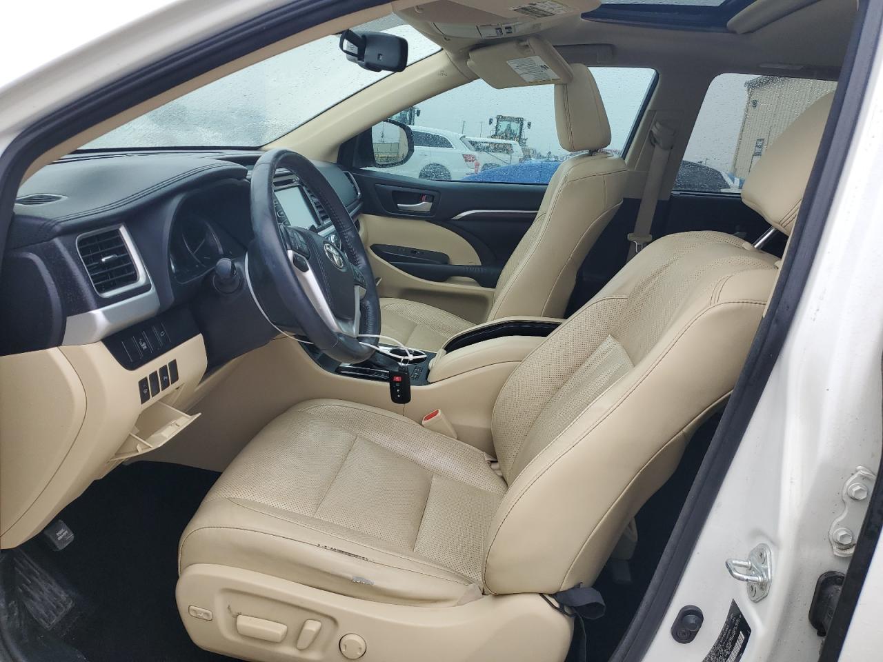 2015 TOYOTA HIGHLANDER - Фото 7