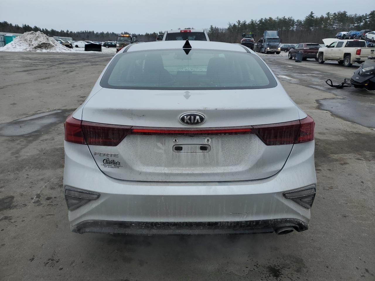 2020 KIA FORTE FE - Image 6