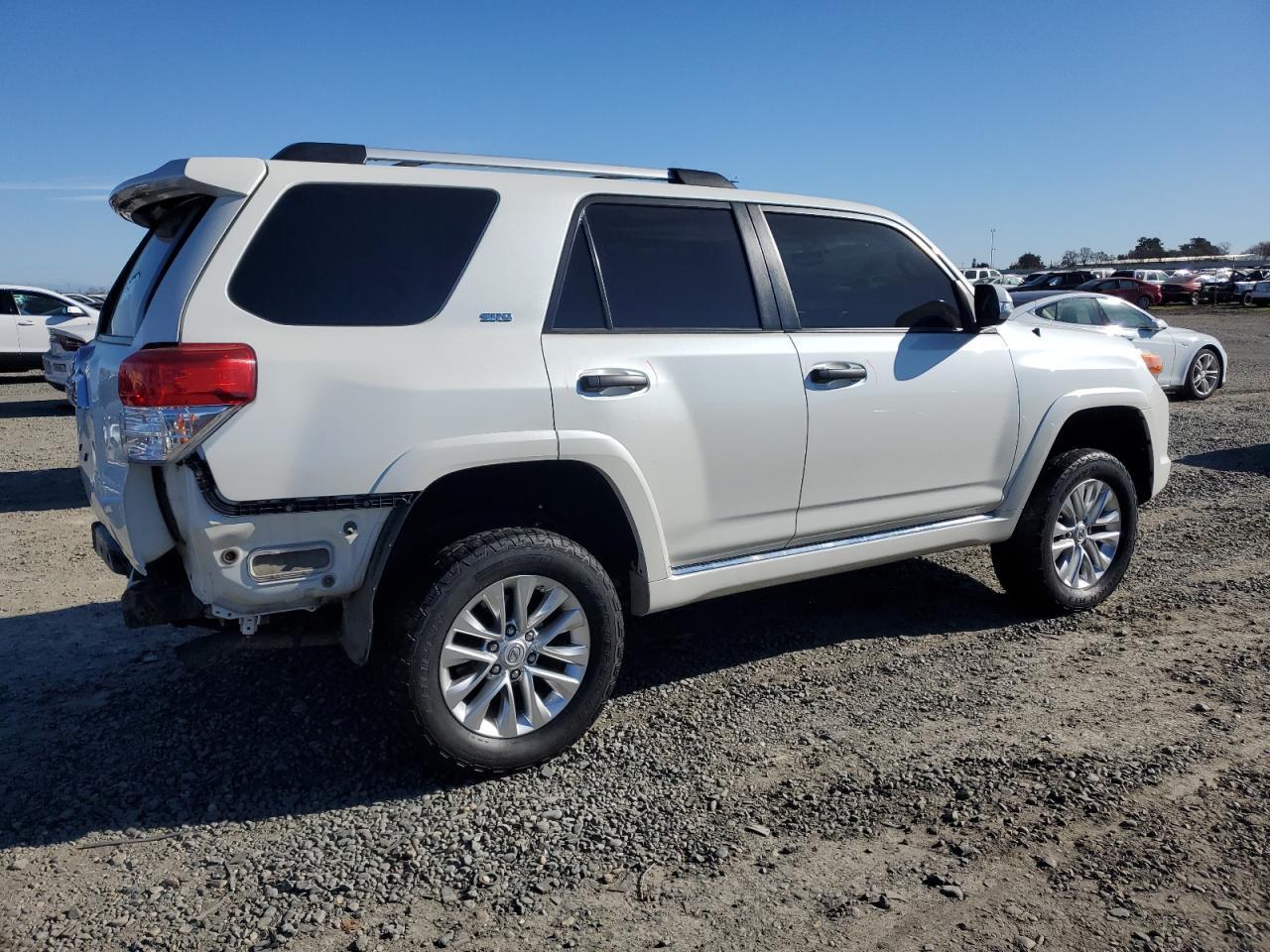 2011 TOYOTA 4RUNNER SR - Image 3