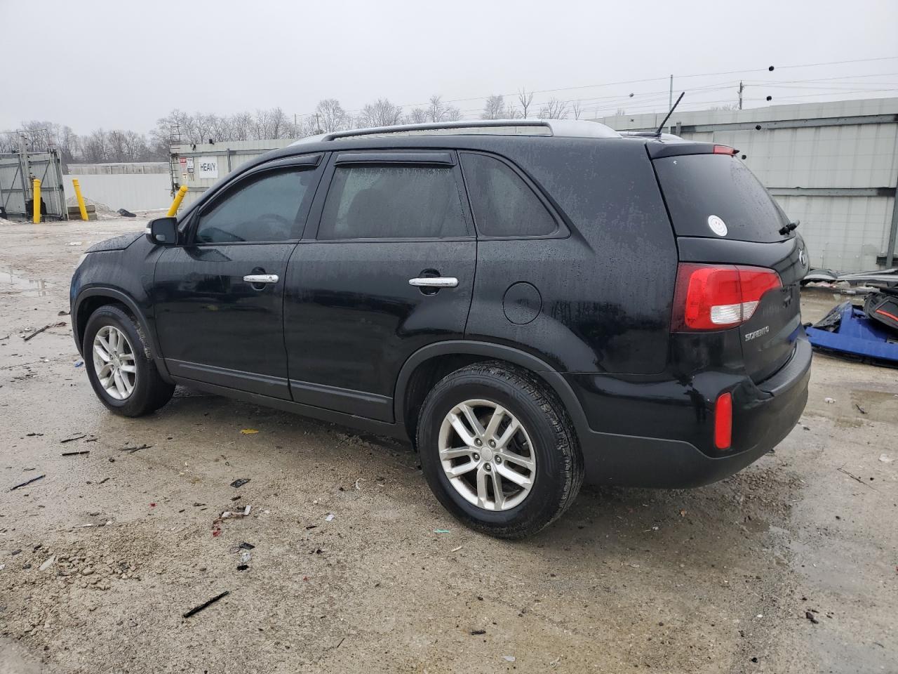 2014 KIA SORENTO LX - Image 2