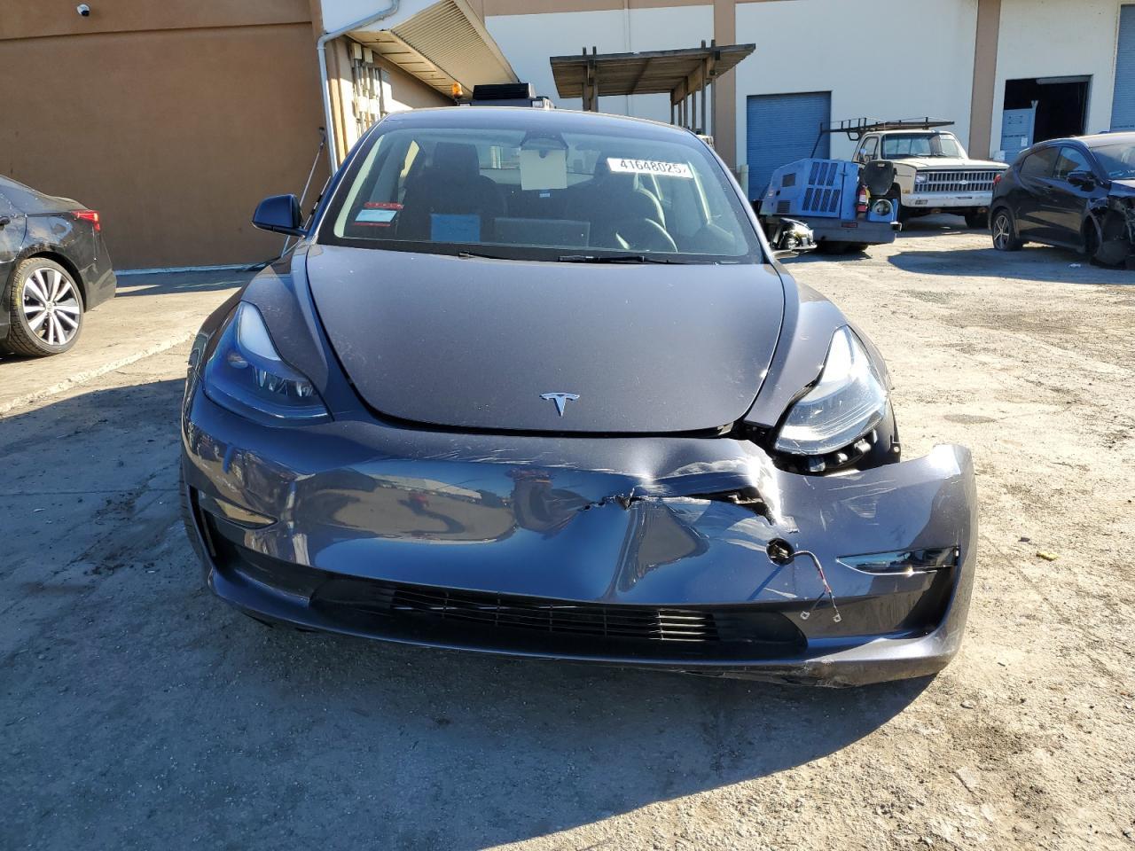 2023 TESLA MODEL 3 - Фото 5