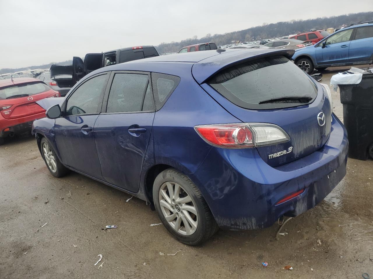 2013 MAZDA 3 I - Фото 2