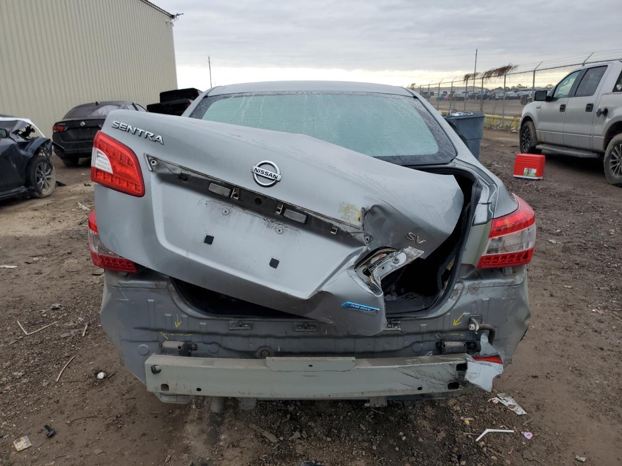 2013 NISSAN SENTRA S - Фото 6