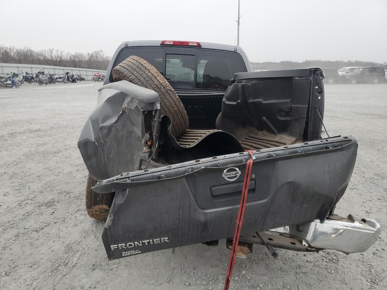 2019 NISSAN FRONTIER S - Image 6
