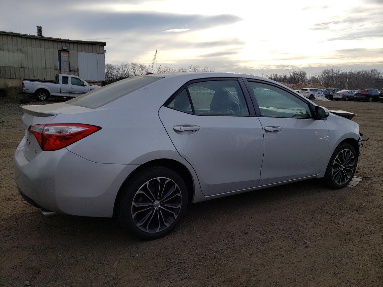 2014 TOYOTA COROLLA L - Image 3