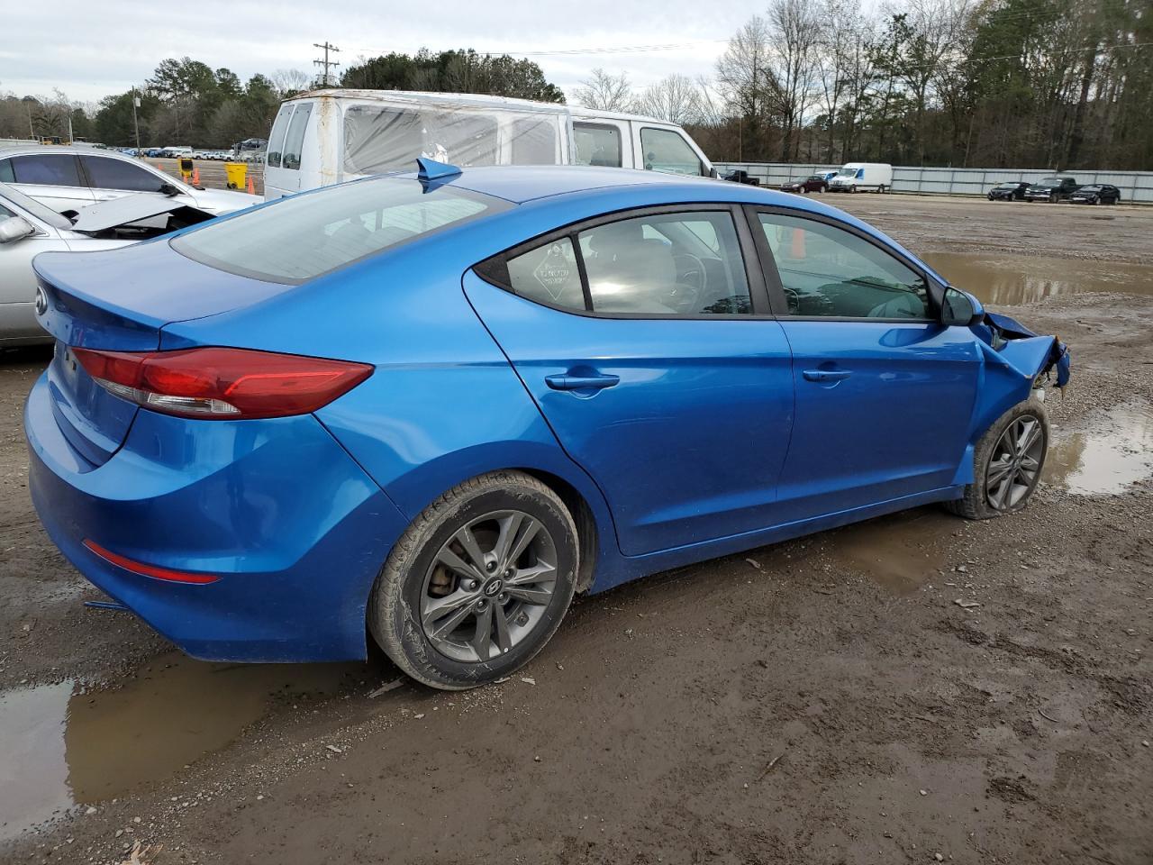 2018 HYUNDAI ELANTRA SE - Image 3