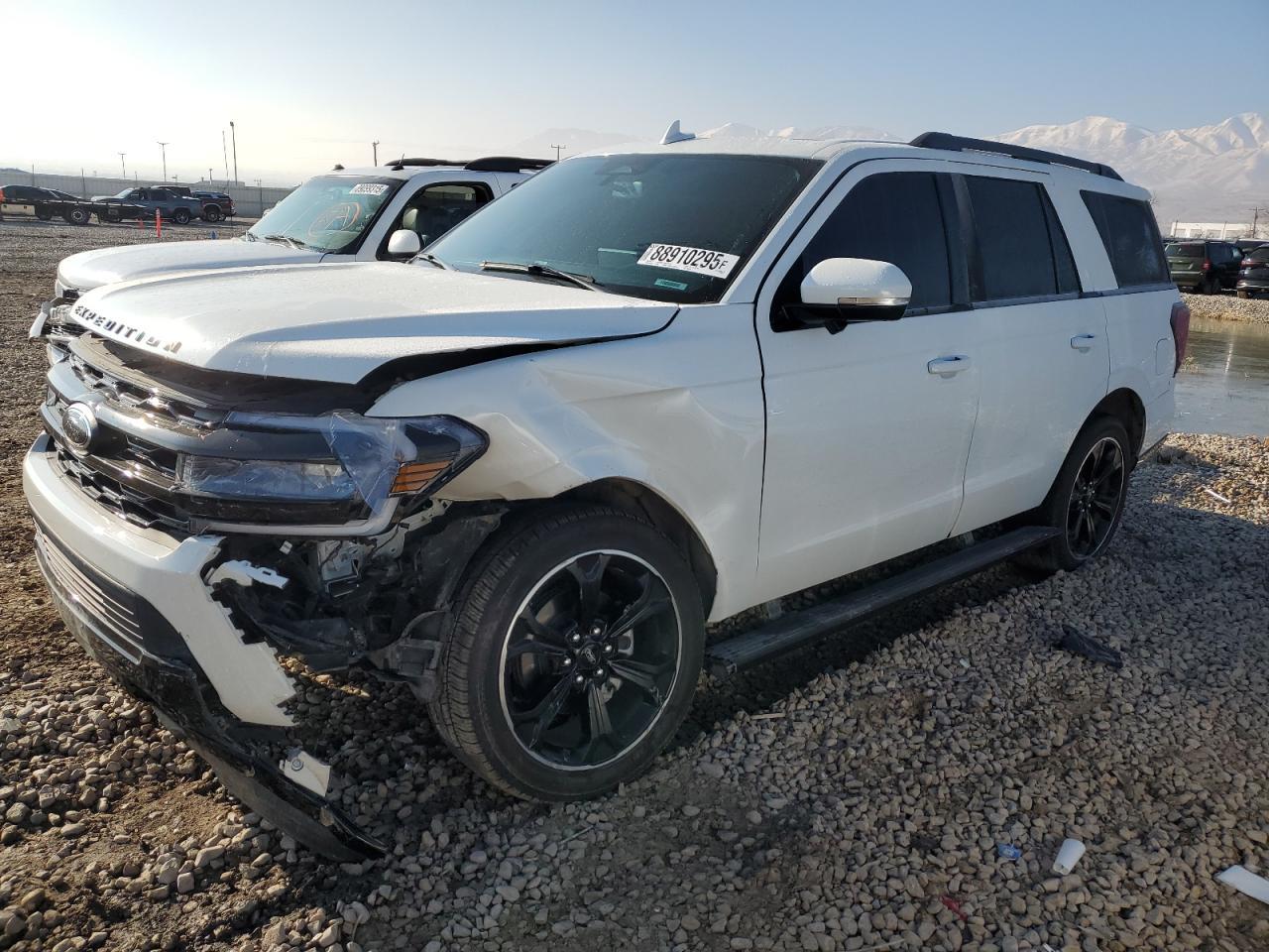 2024 FORD EXPEDITION