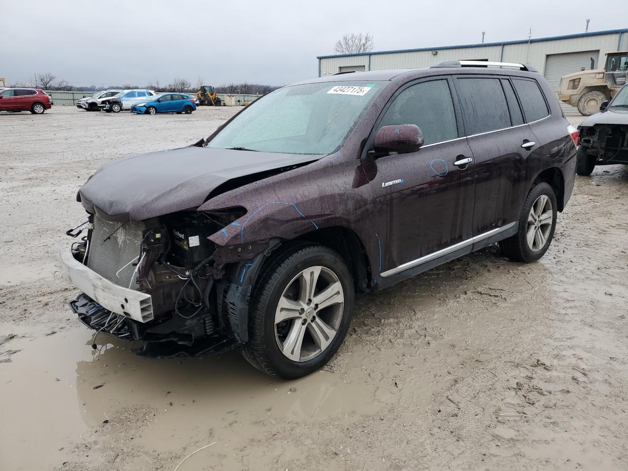 2013 TOYOTA HIGHLANDER