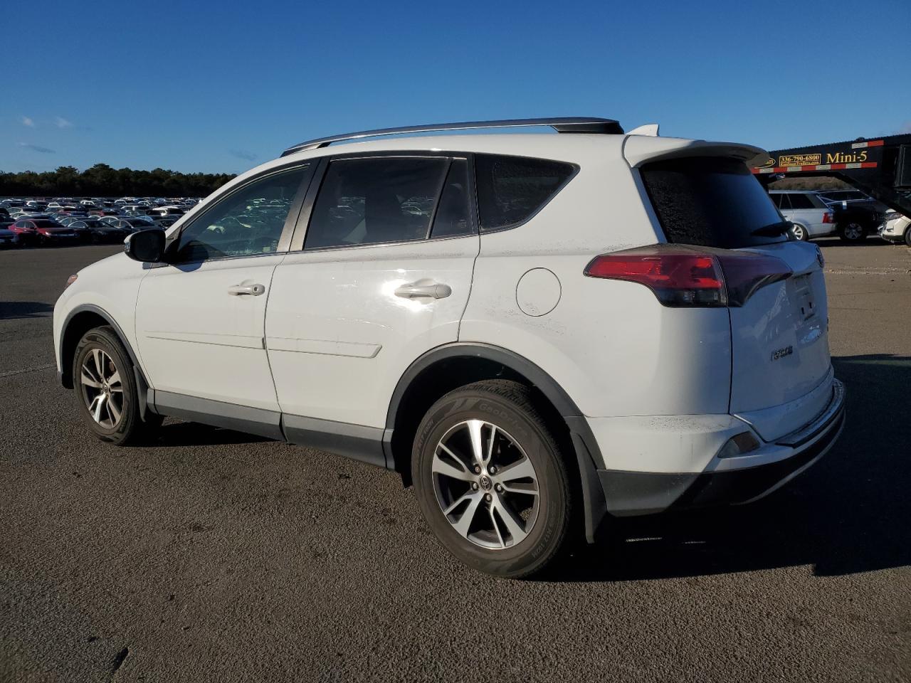 2018 TOYOTA RAV4 ADVEN - Фото 2