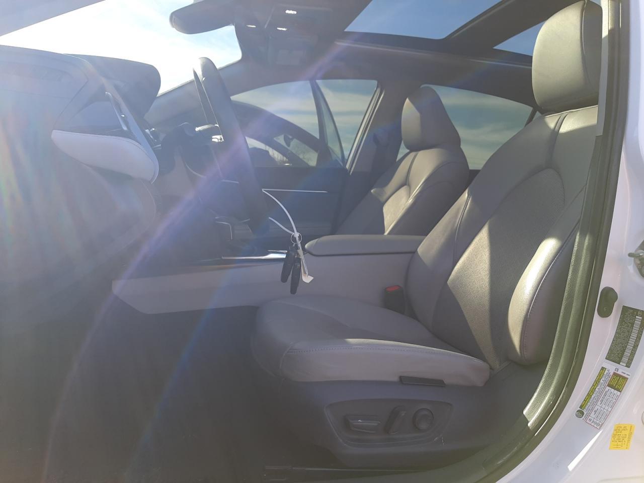 2019 TOYOTA CAMRY XSE - Image 7