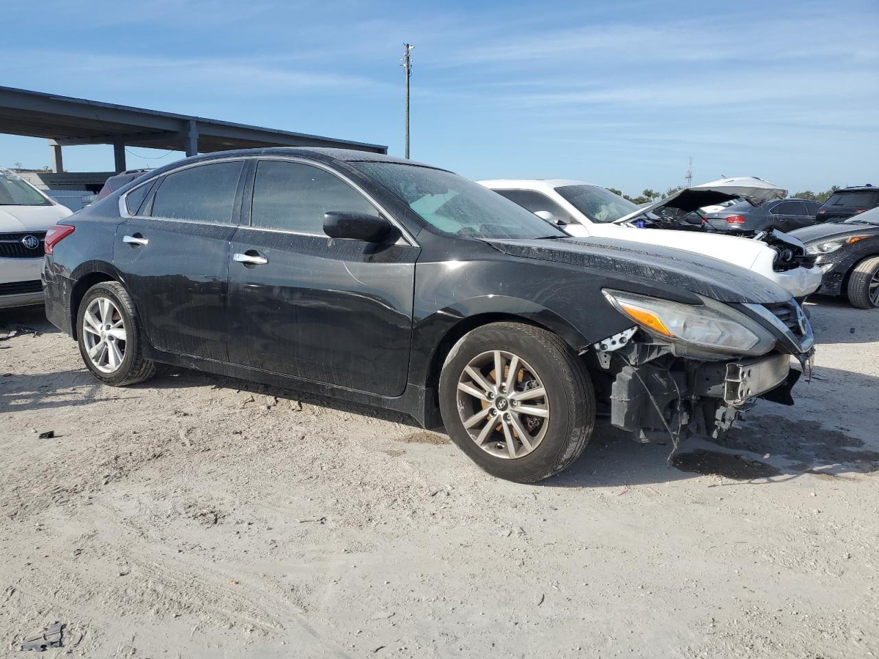 2018 NISSAN ALTIMA 2.5 - Фото 4