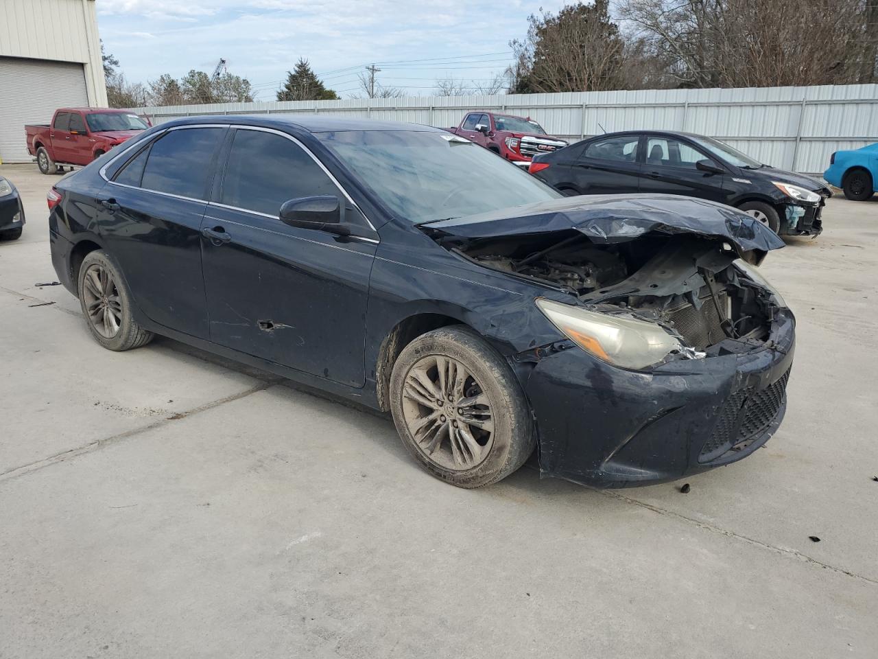 2016 TOYOTA CAMRY LE - Фото 4