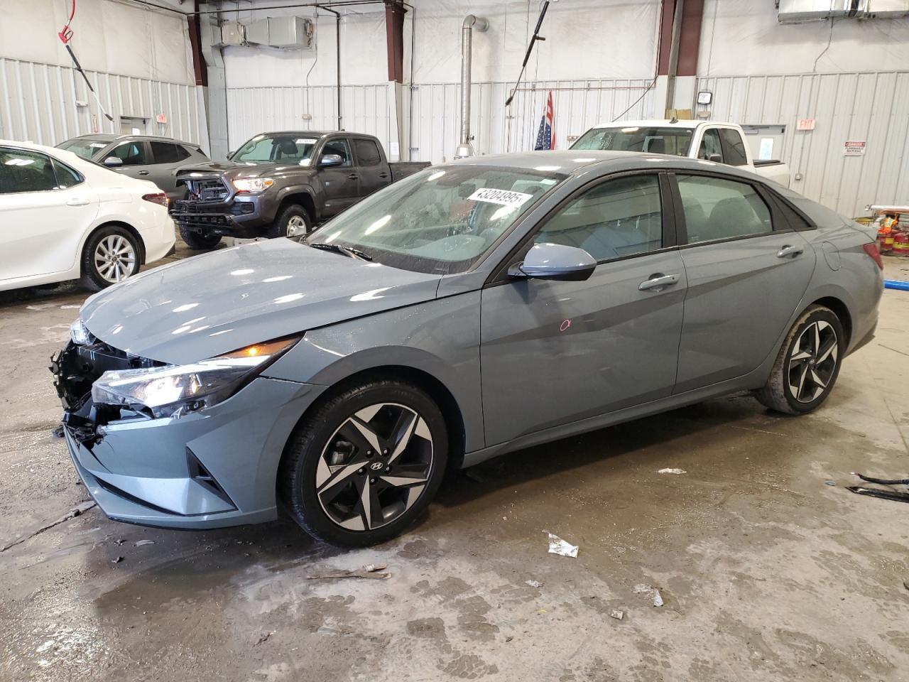 2023 HYUNDAI ELANTRA SE