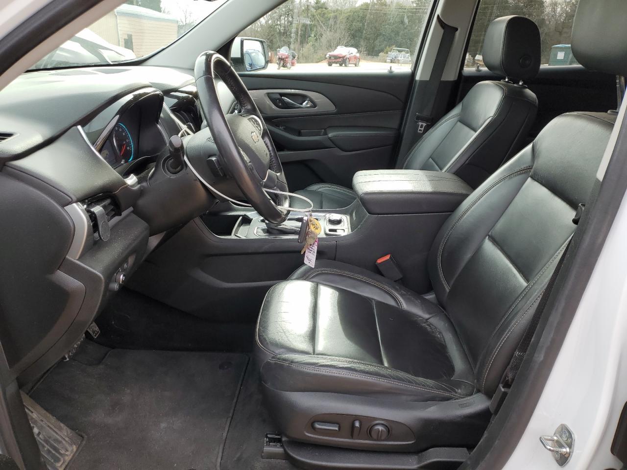 2020 CHEVROLET TRAVERSE L - Фото 7