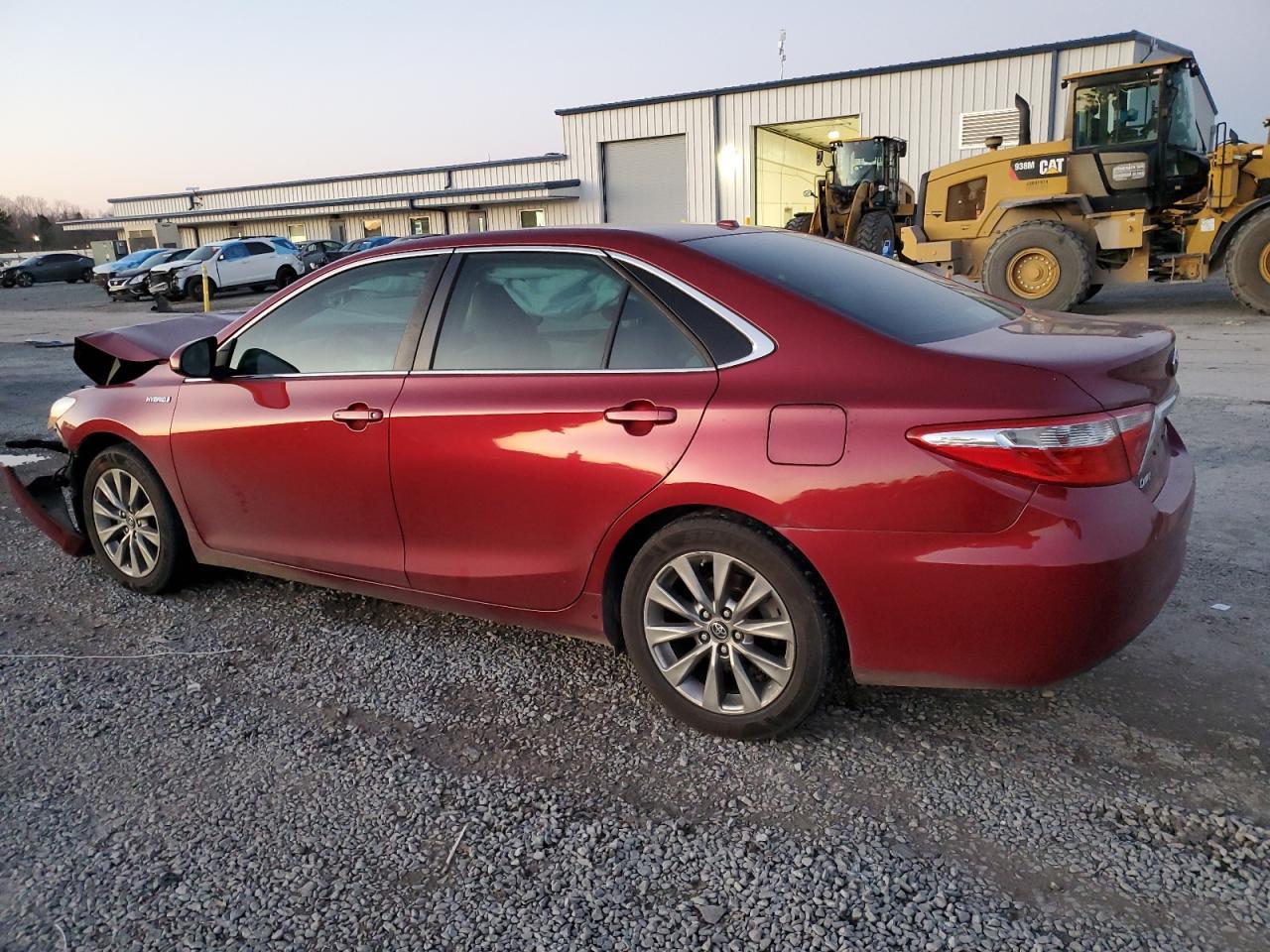 2017 TOYOTA CAMRY HYBR - Фото 2