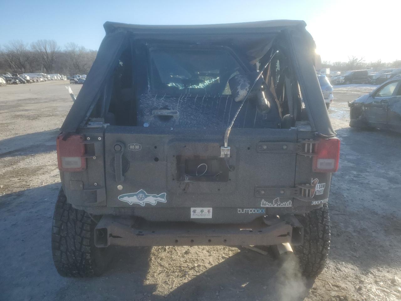 2010 JEEP WRANGLER U - Image 6