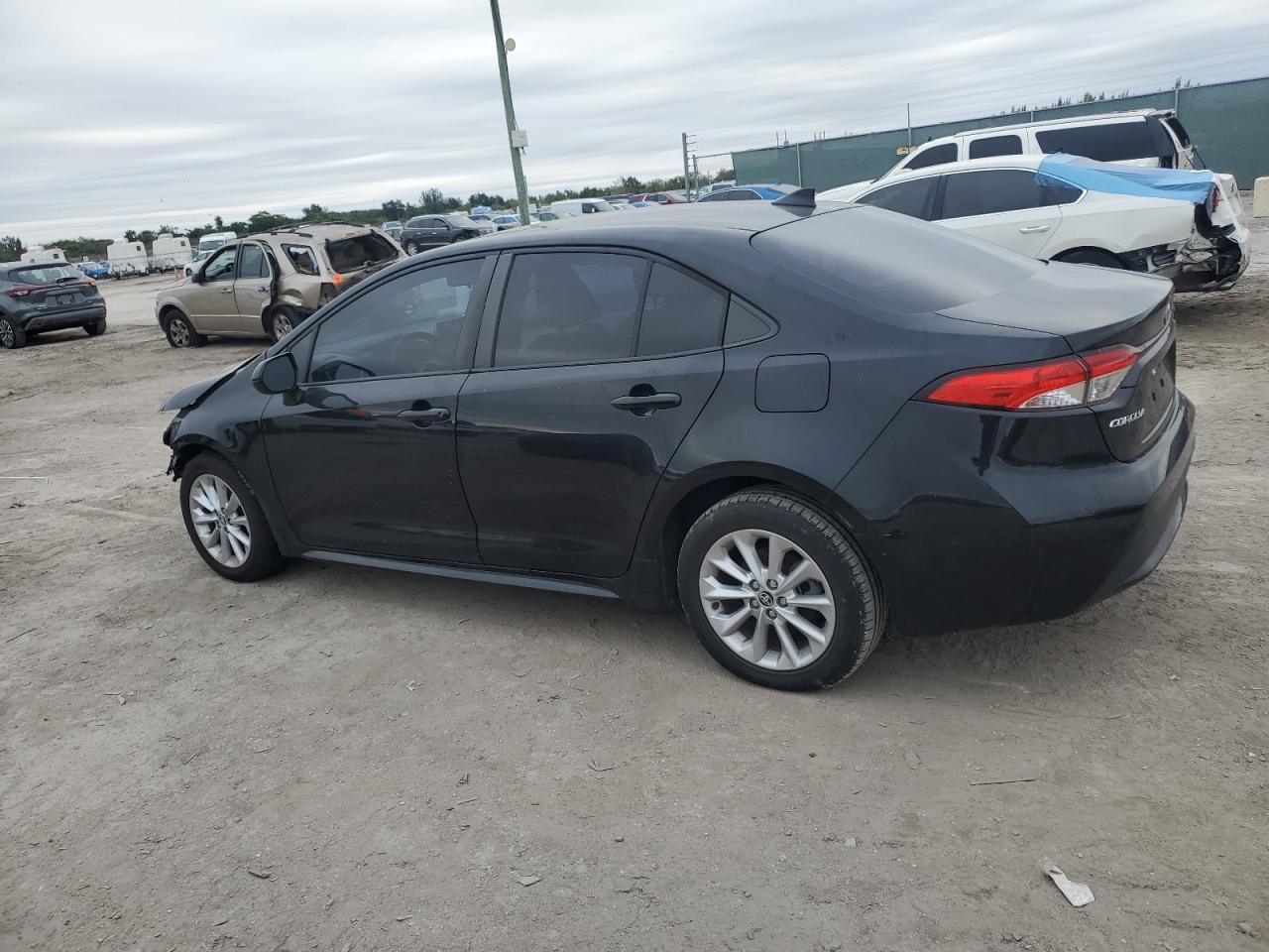 2020 TOYOTA COROLLA LE - Фото 2