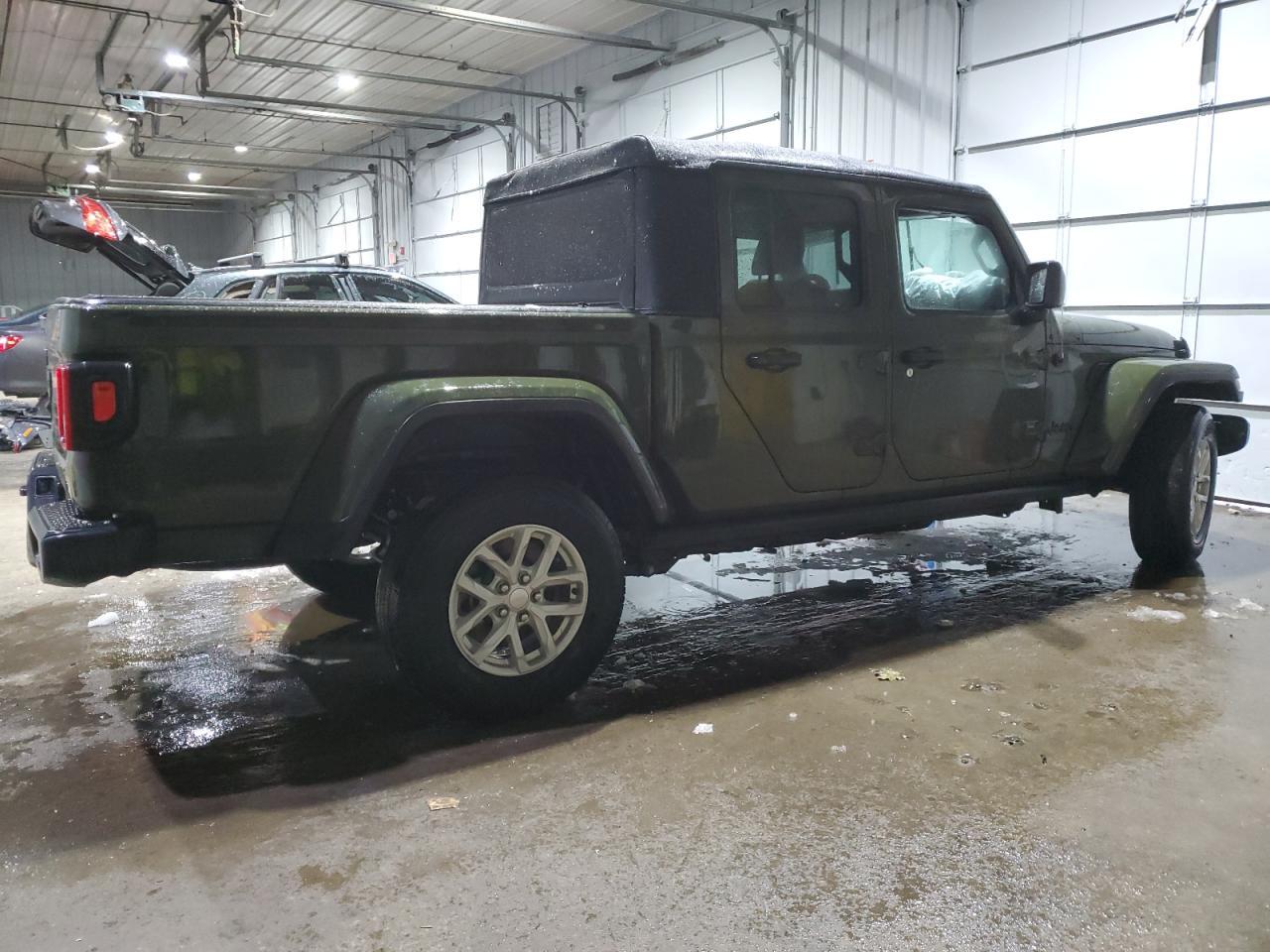 2023 JEEP GLADIATOR - Image 3