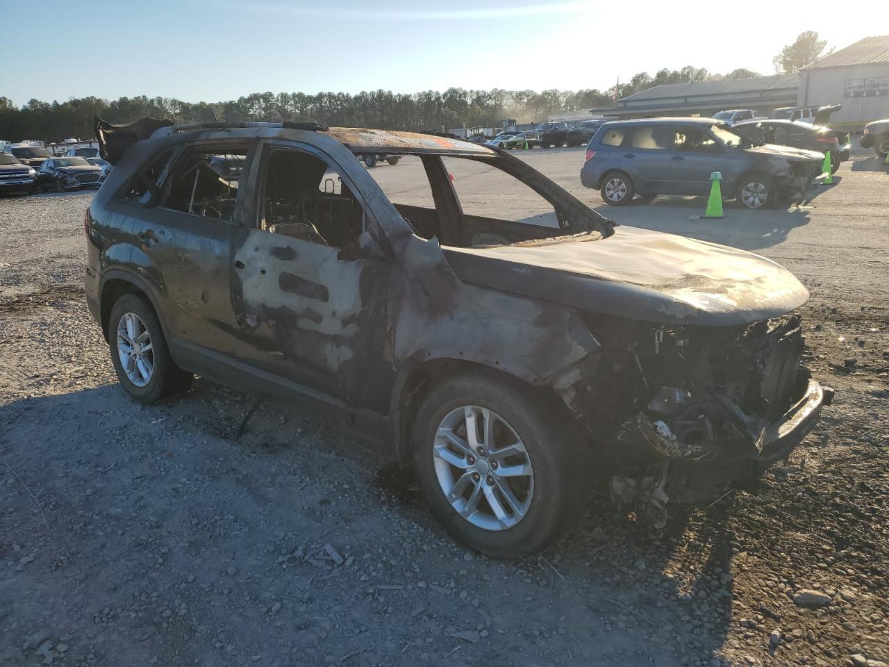 2014 KIA SORENTO LX - Фото 4