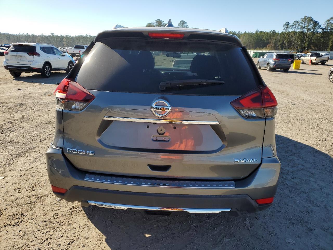 2018 NISSAN ROGUE S - Image 6