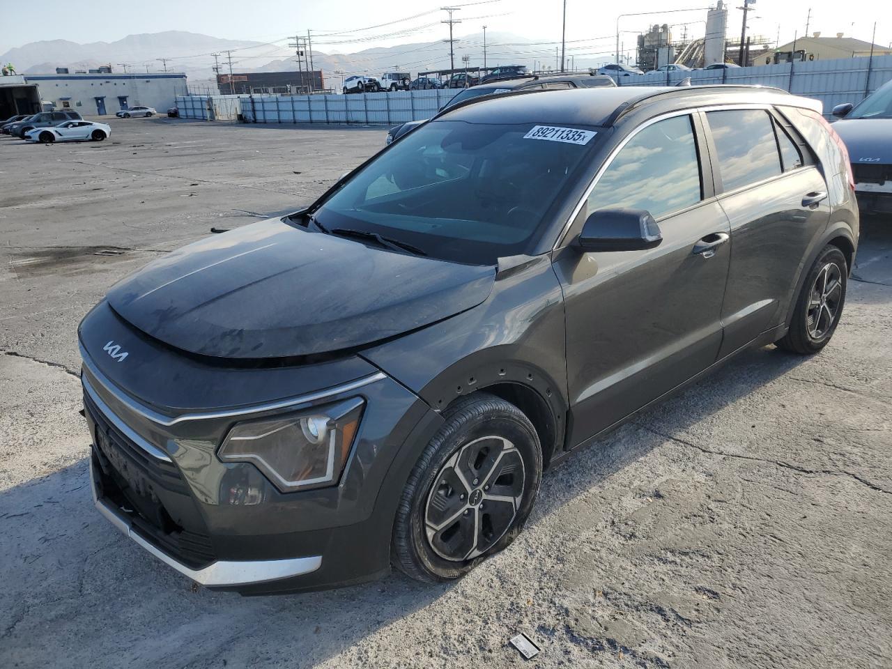 2023 KIA NIRO EX