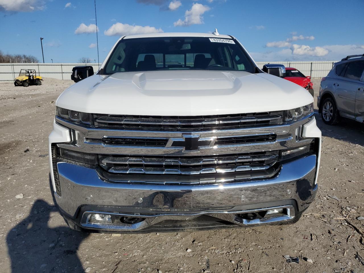 2019 CHEVROLET SILVERADO - Фото 5
