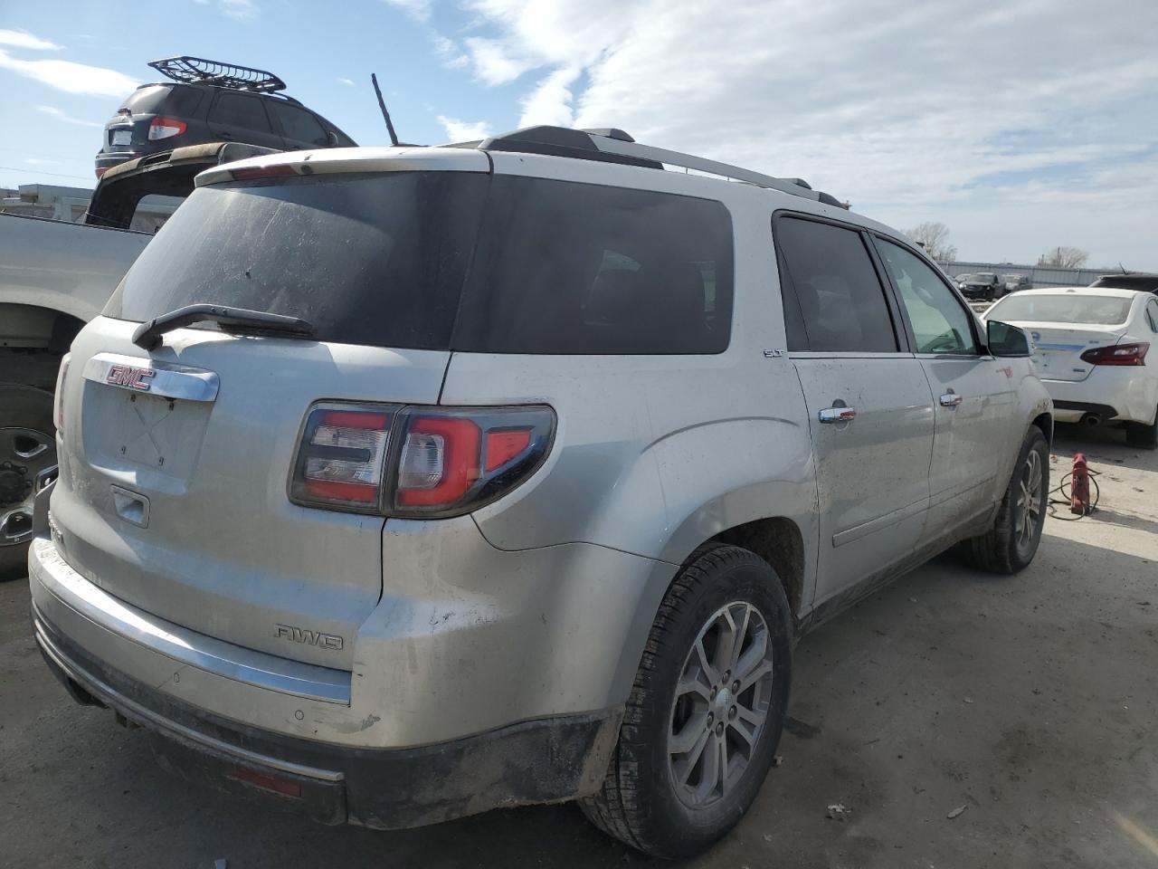2016 GMC ACADIA SLT - Image 3