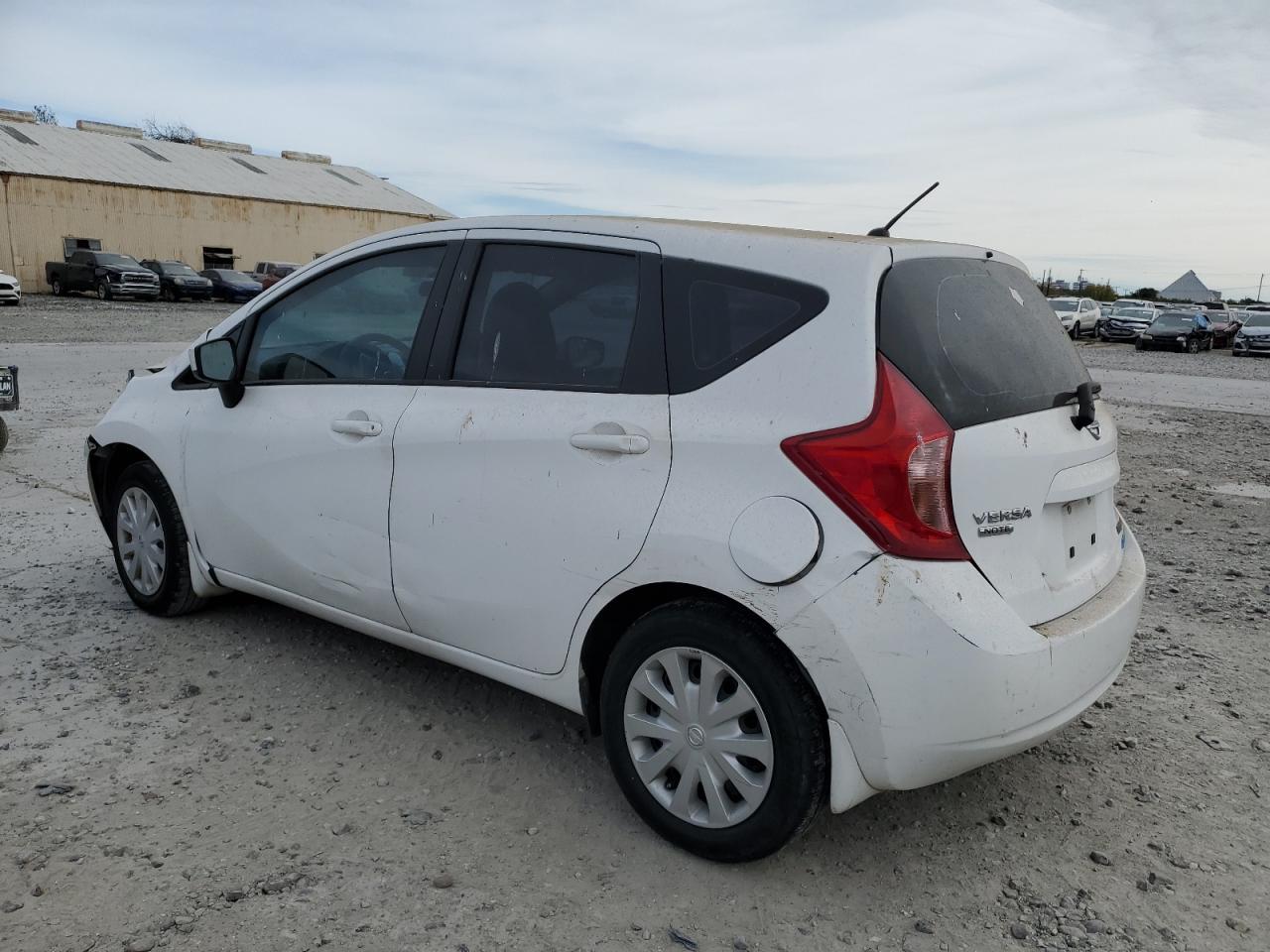2015 NISSAN VERSA NOTE - Фото 2