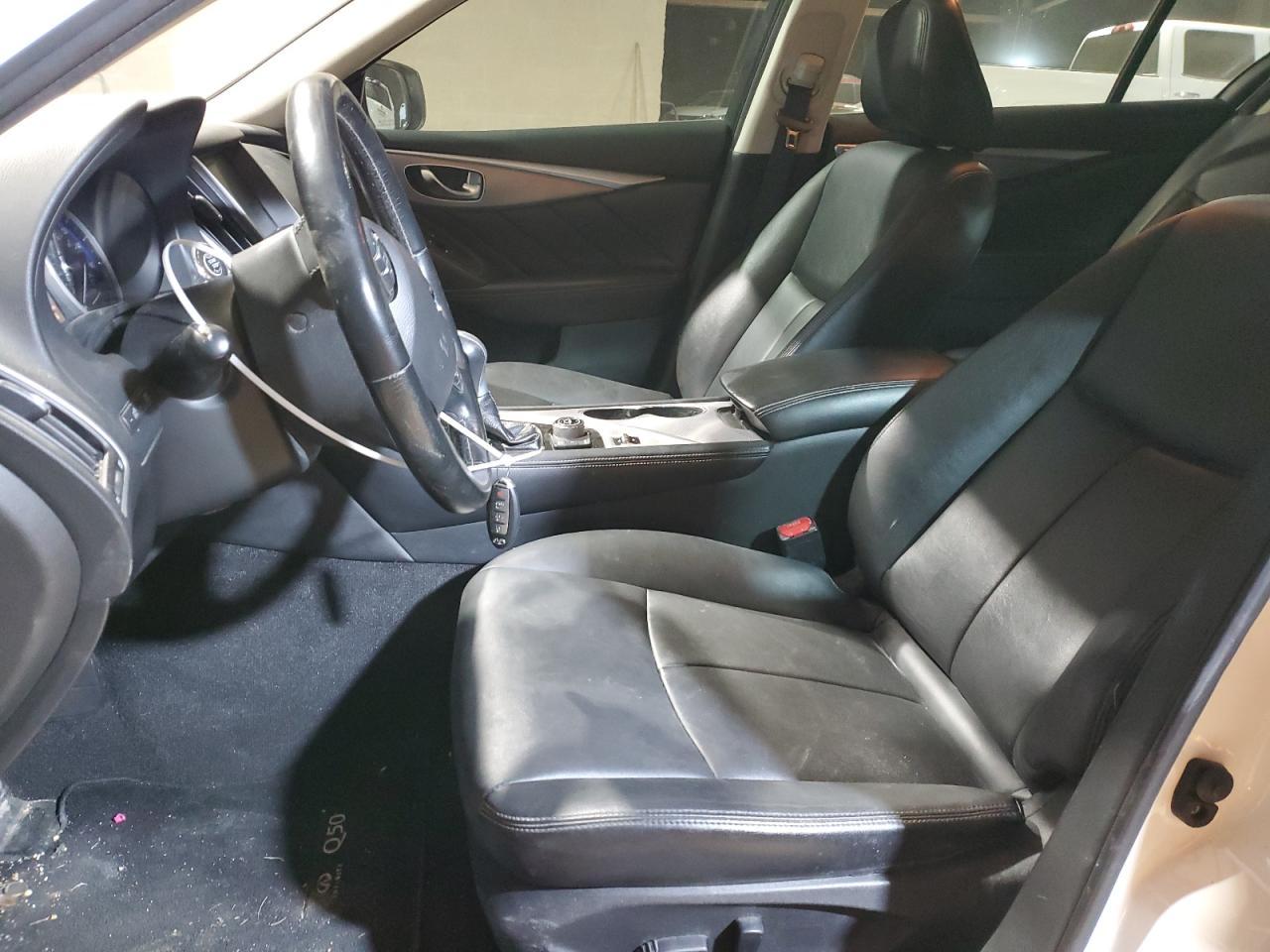 2015 INFINITI Q50 BASE - Image 7