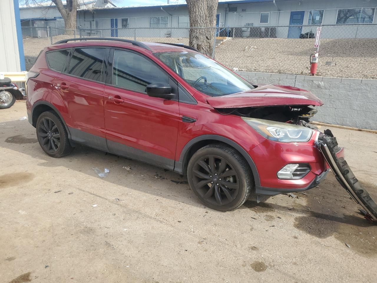 2017 FORD ESCAPE SE - Фото 4