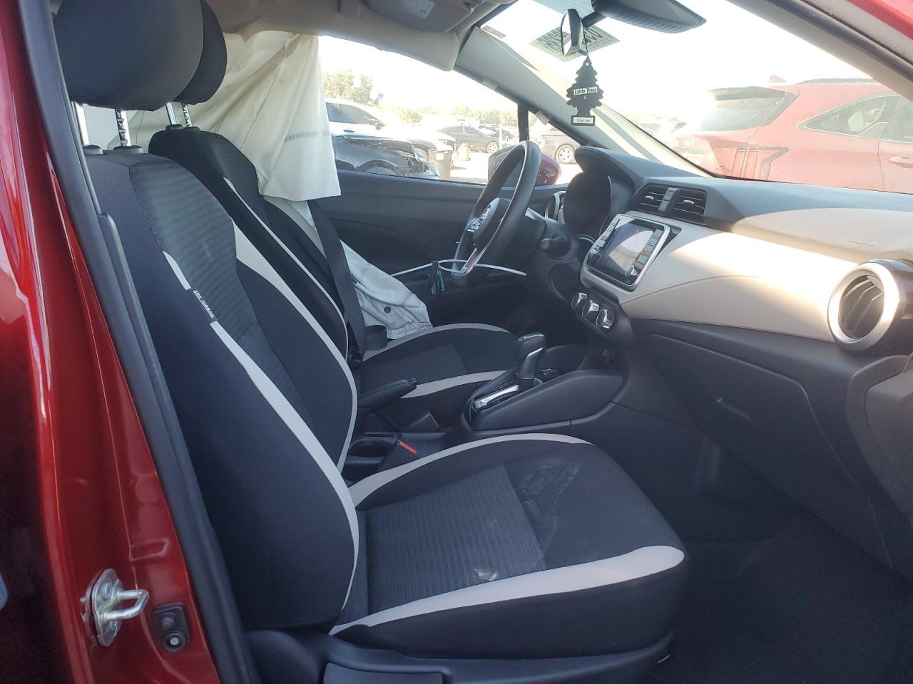 2021 NISSAN VERSA SV - Фото 7