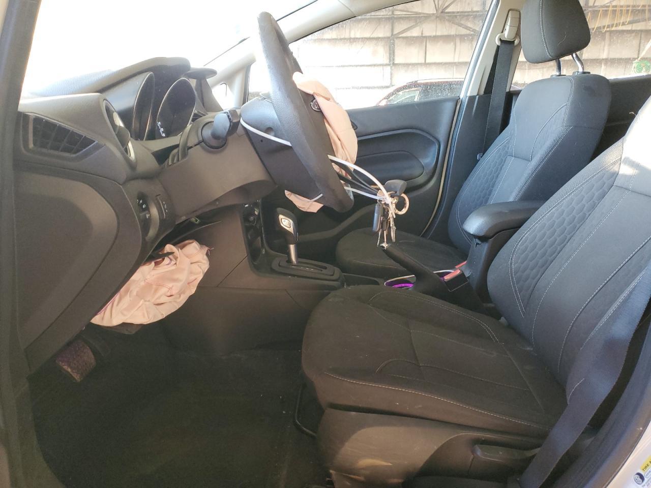 2019 FORD FIESTA SE - Image 7