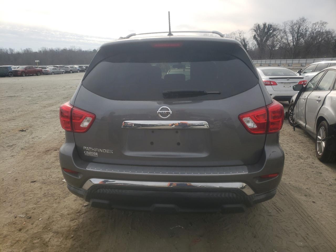 2017 NISSAN PATHFINDER - Image 6