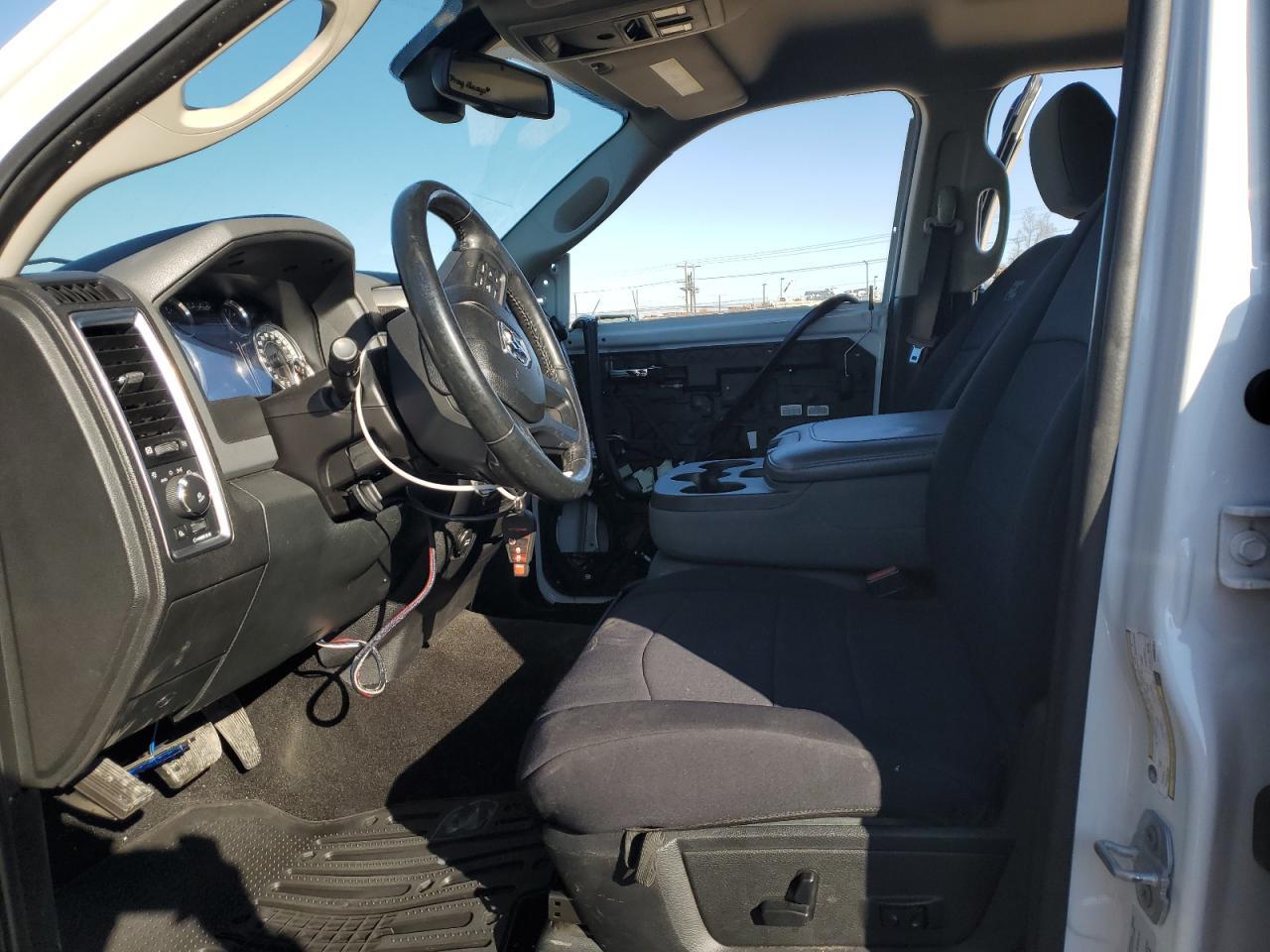 2015 RAM 1500 SLT - Image 7
