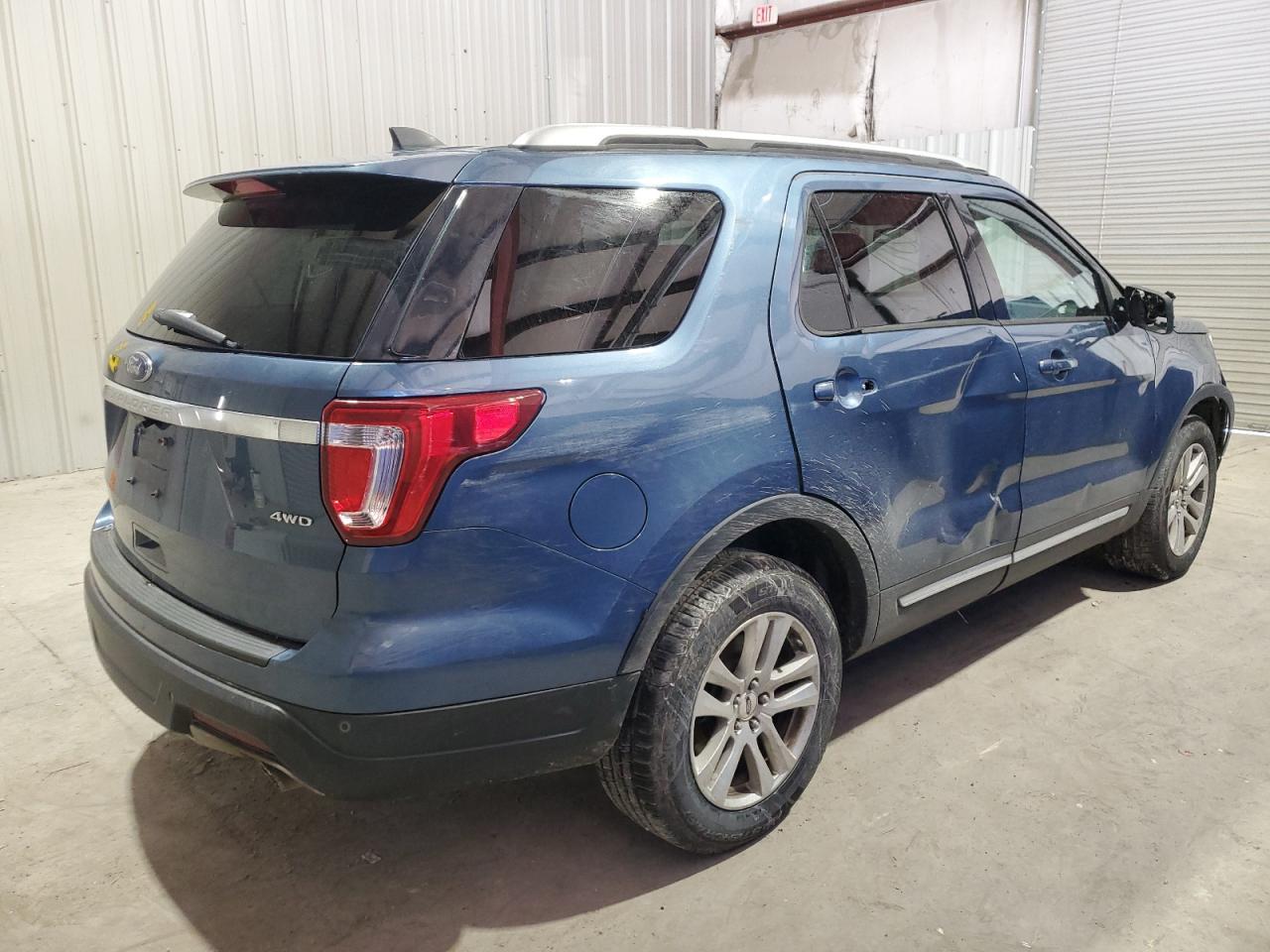 2018 FORD EXPLORER X - Фото 3