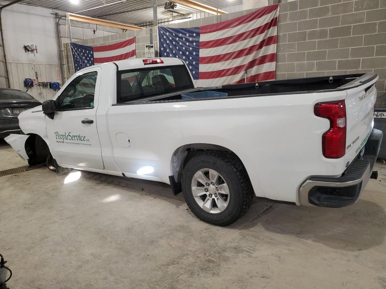 2021 CHEVROLET SILVERADO - Фото 2