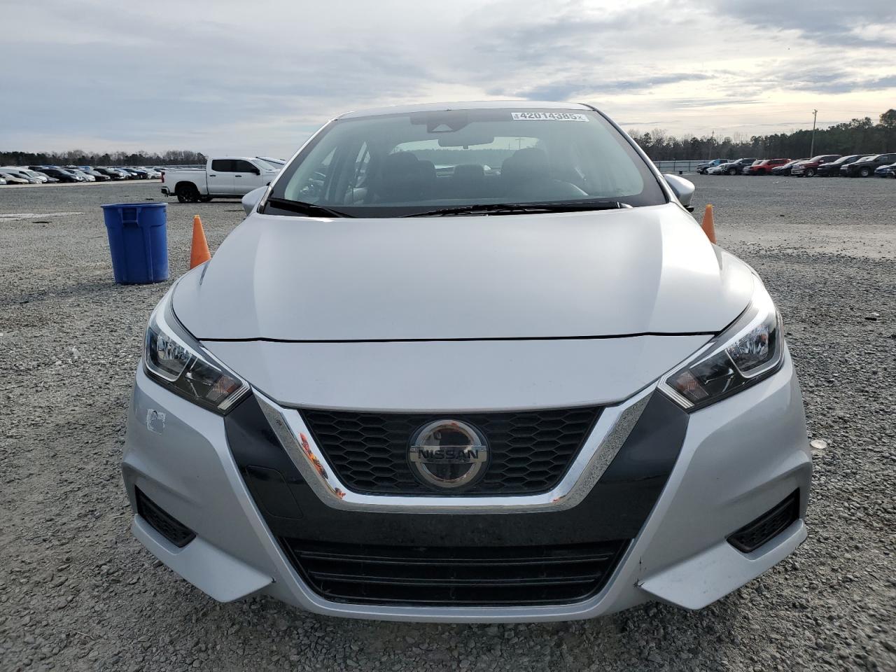 2021 NISSAN VERSA SV - Фото 5